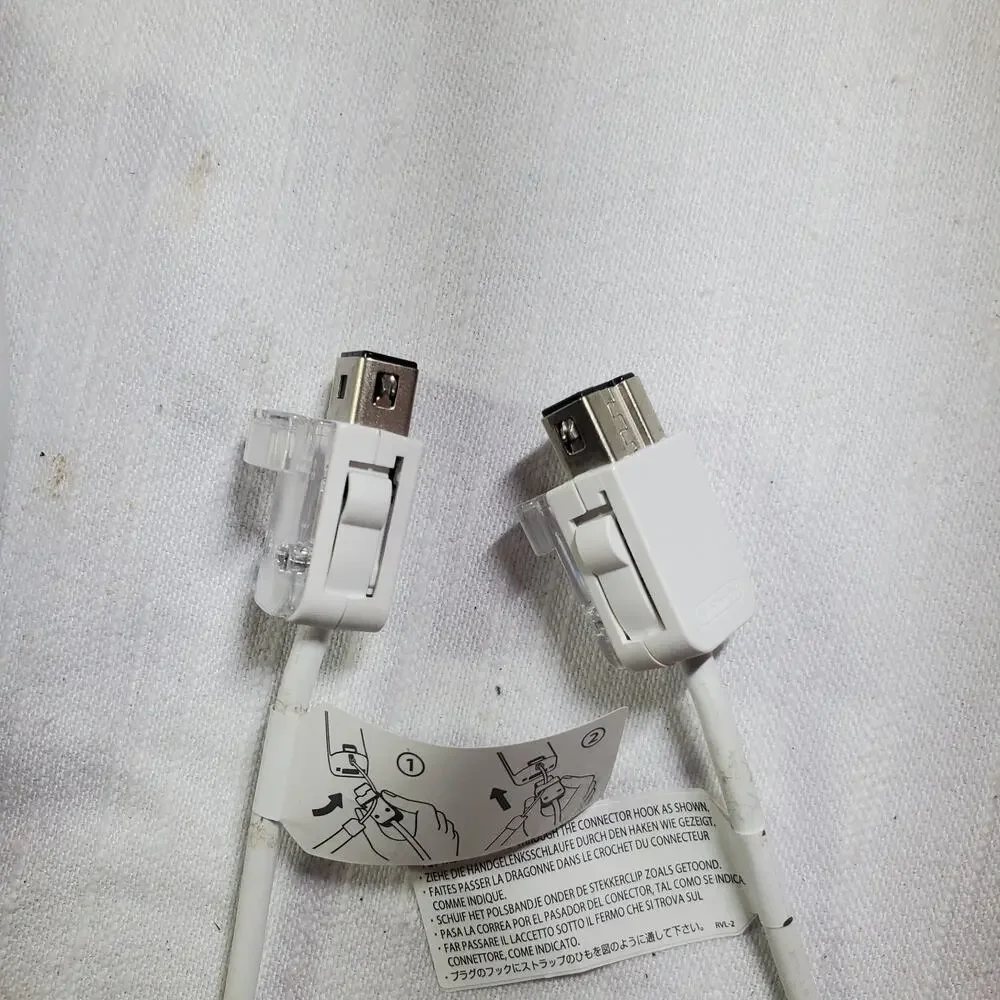 Nintendo Wii Nunchuck Controllers (Pair)